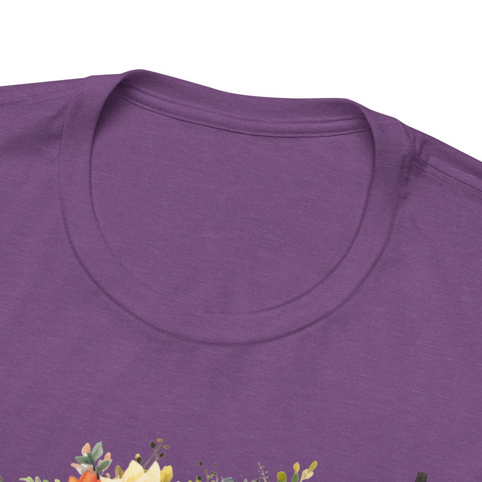🔥 Floral Highland Cow Cozy T-Shirt