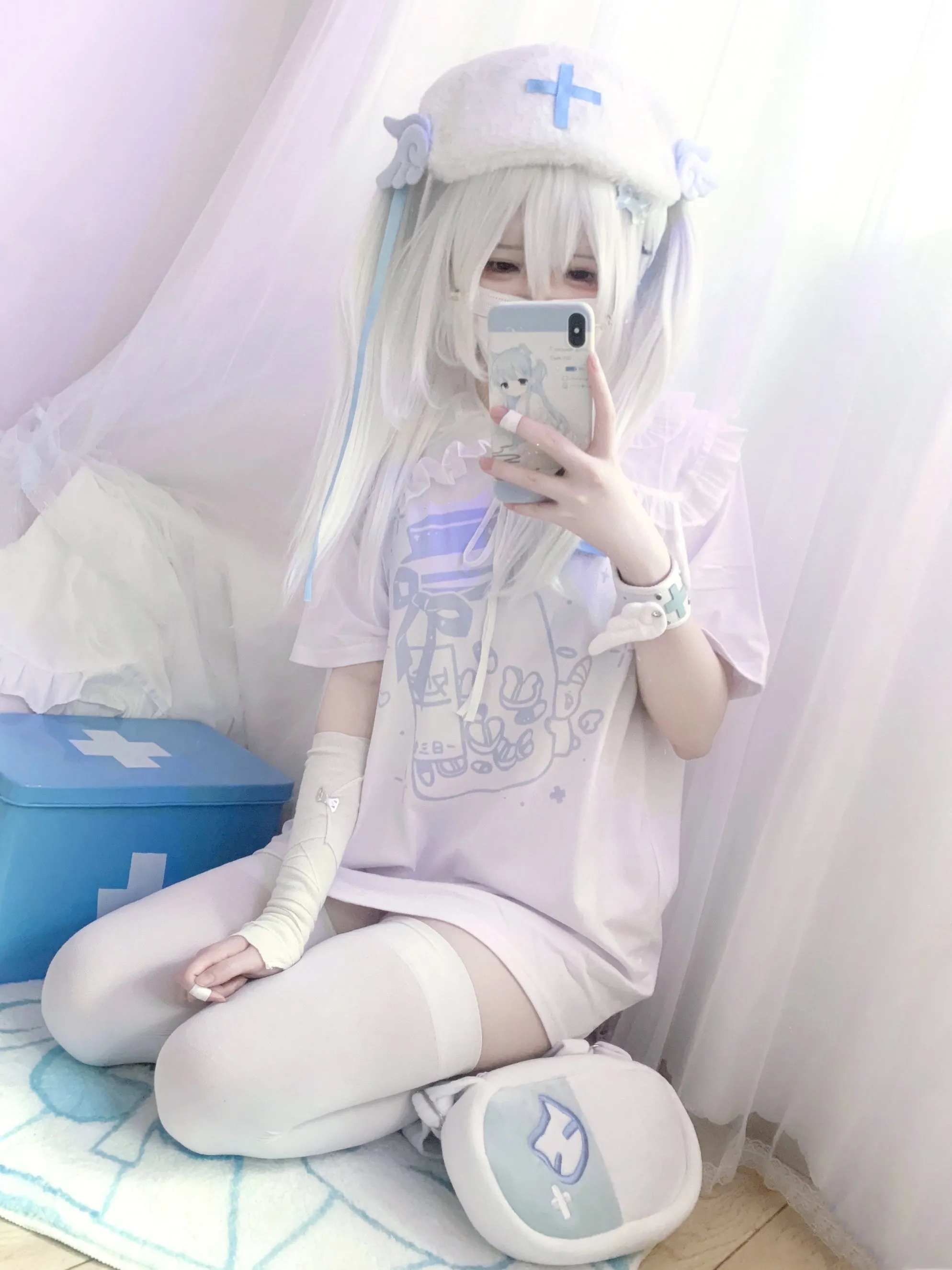 Angel White Neighborhood Sweet Tops Blue Pure Light