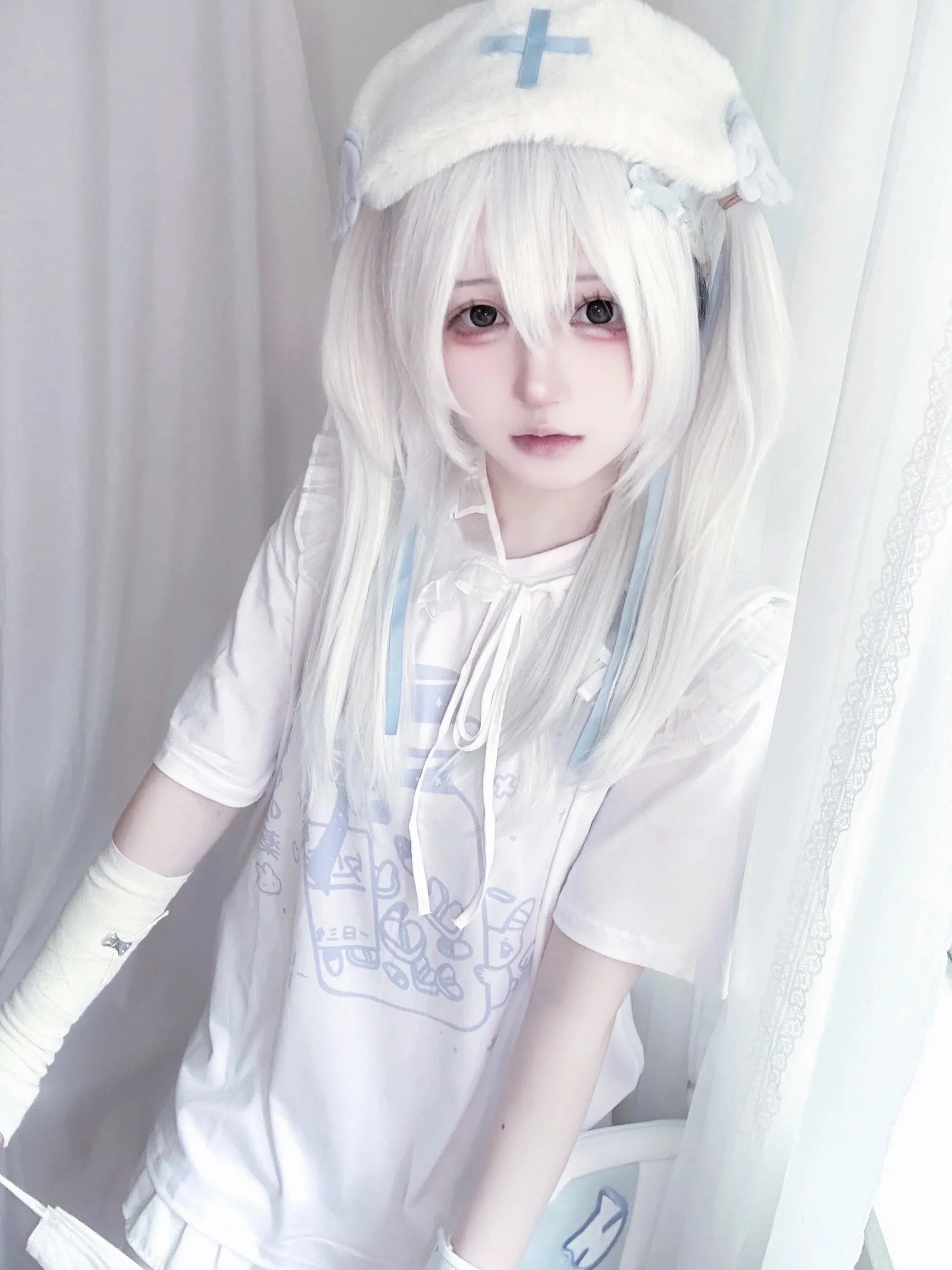 Angel White Neighborhood Sweet Tops Blue Pure Light