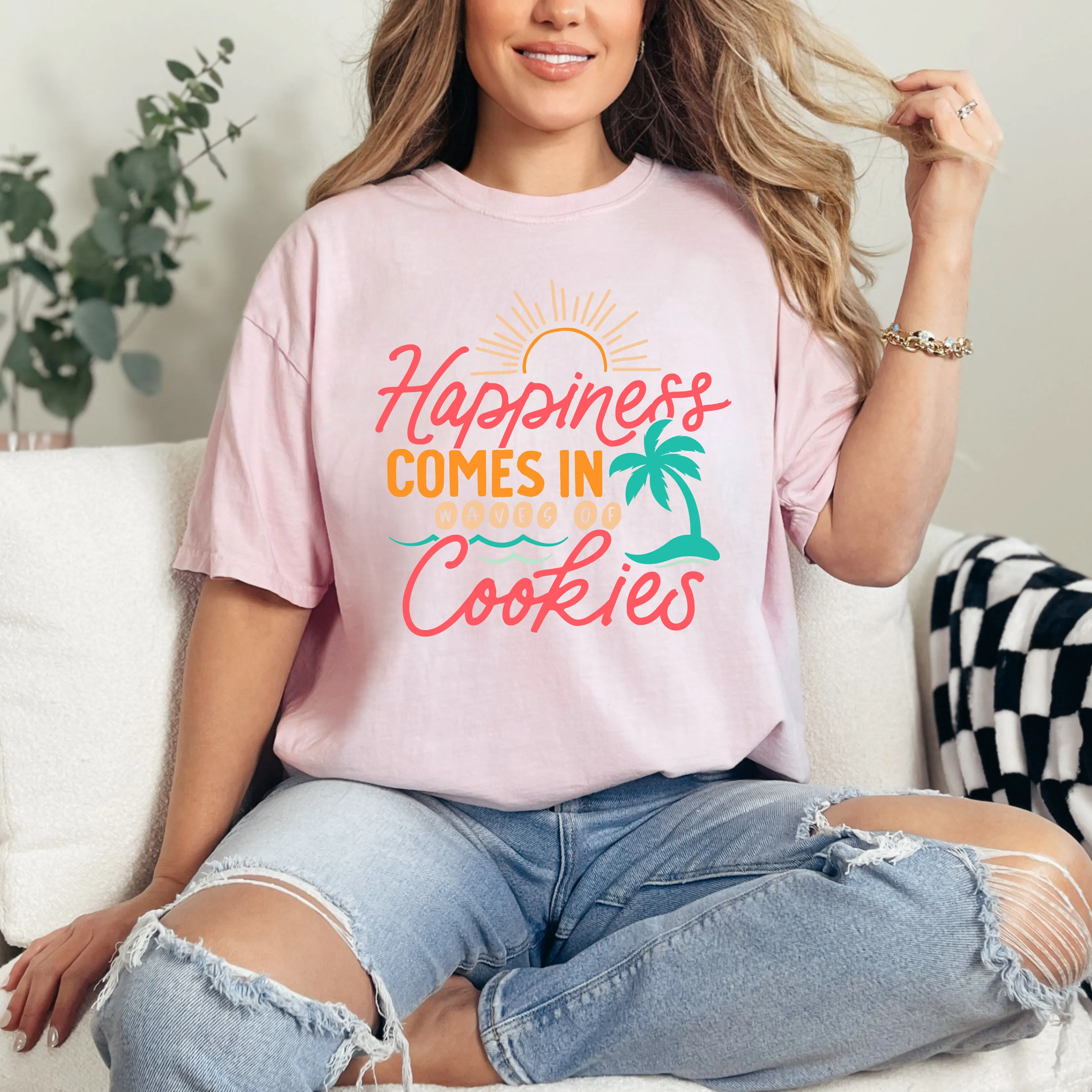 Happiness Comes in Waves [palm tree] - T-Shirt