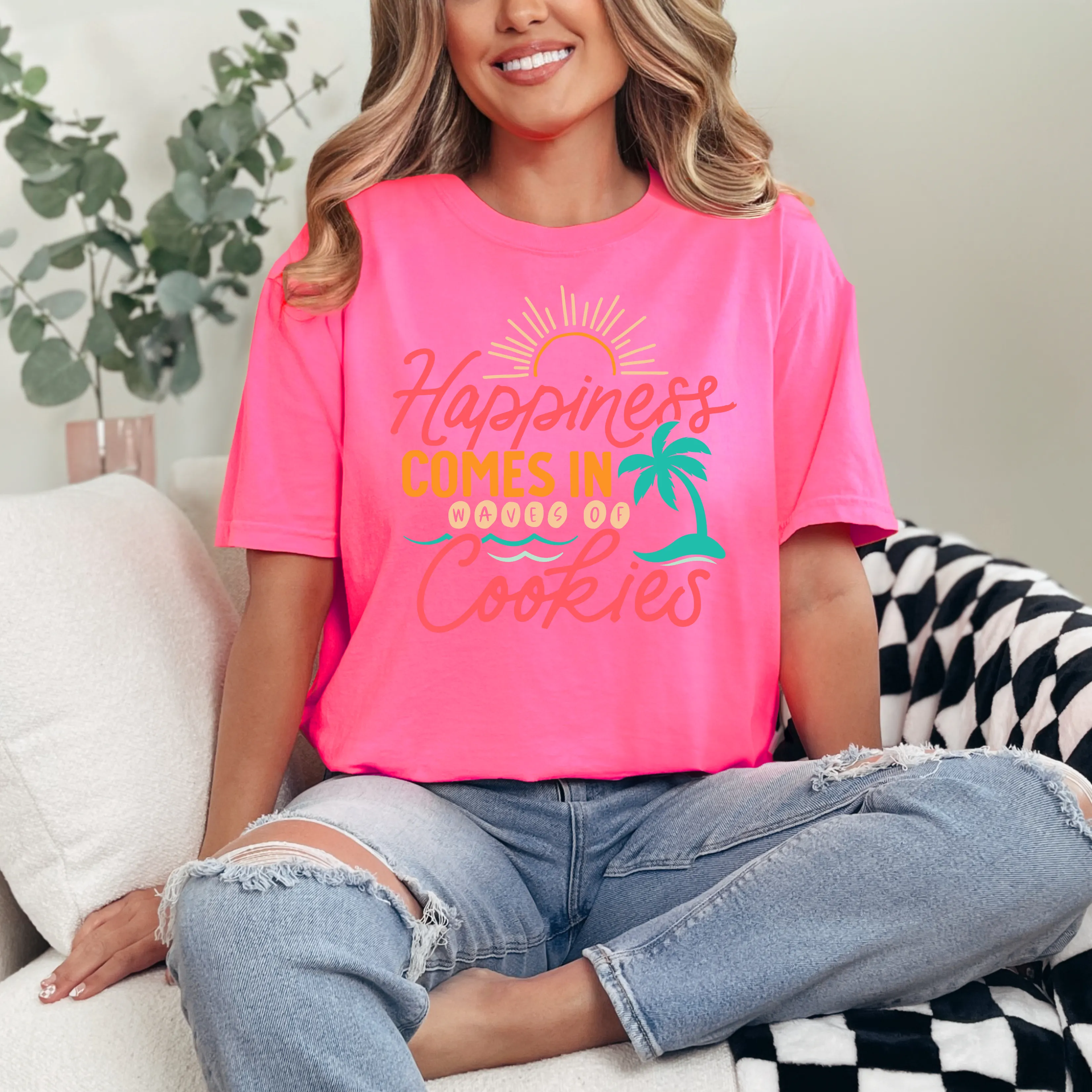 Happiness Comes in Waves [palm tree] - T-Shirt