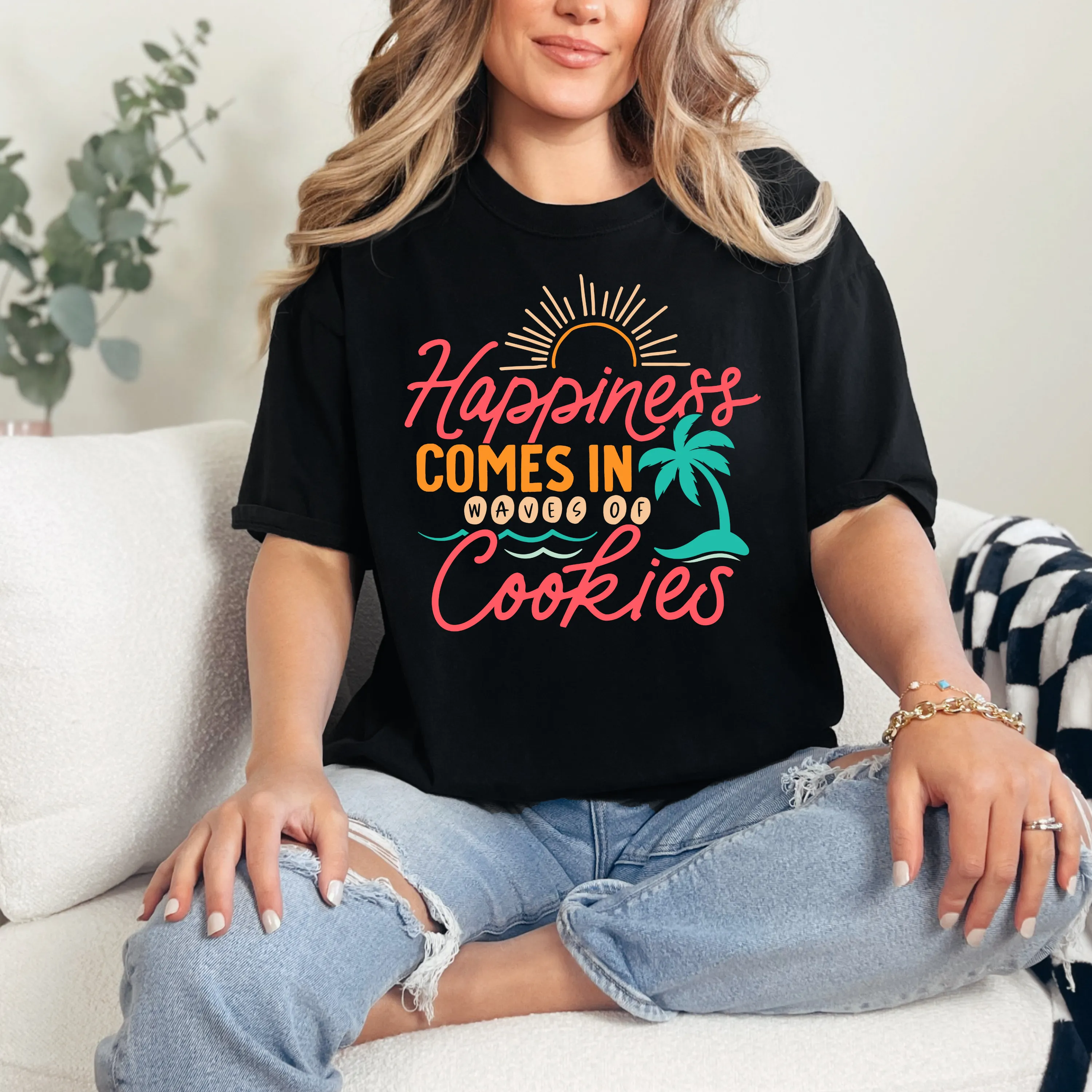 Happiness Comes in Waves [palm tree] - T-Shirt