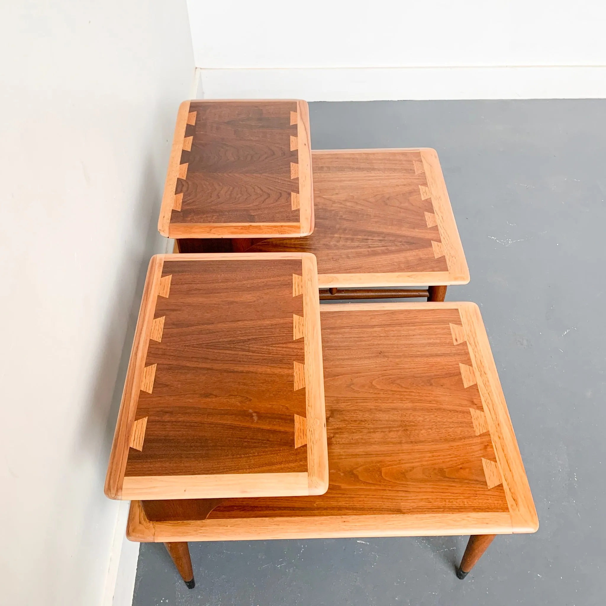 Pair of Lane Acclaim End Tables