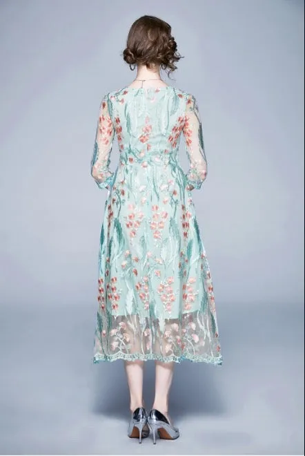 Slim 3 / 4 Sleeve Lace Embroidered Dress
