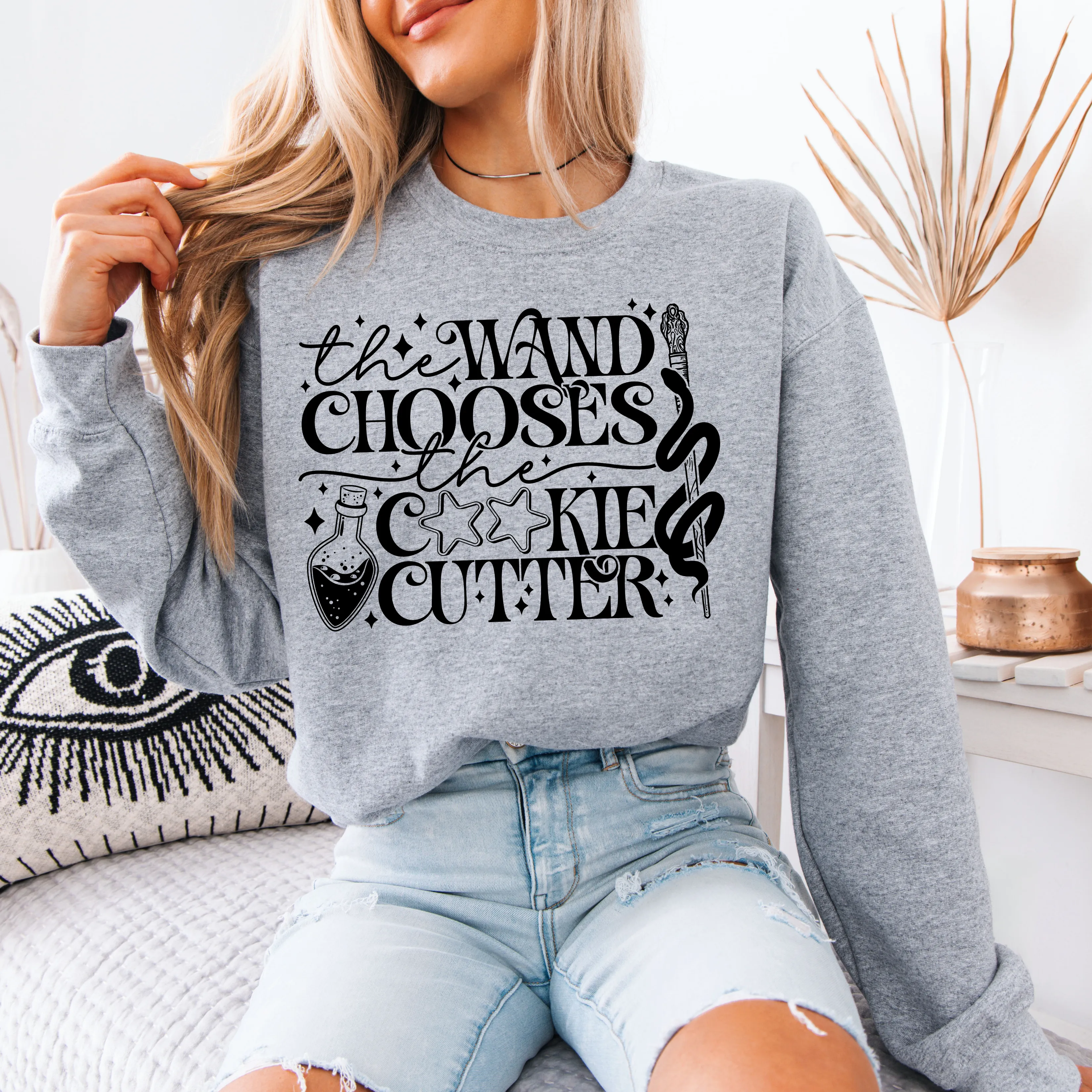 The Wand Chooses [Black Design] - Sweater